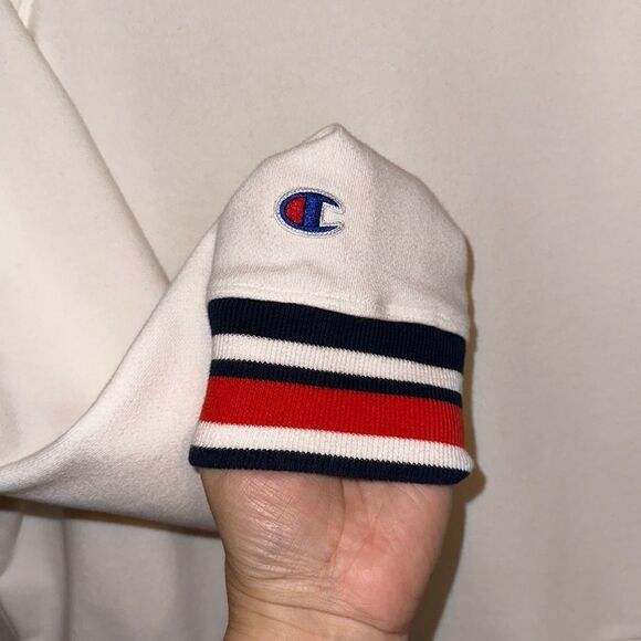 Champion M White Crewneck French Terry Cloth Inner Pullover Crop Sweatshirt - Picture 6 of 11